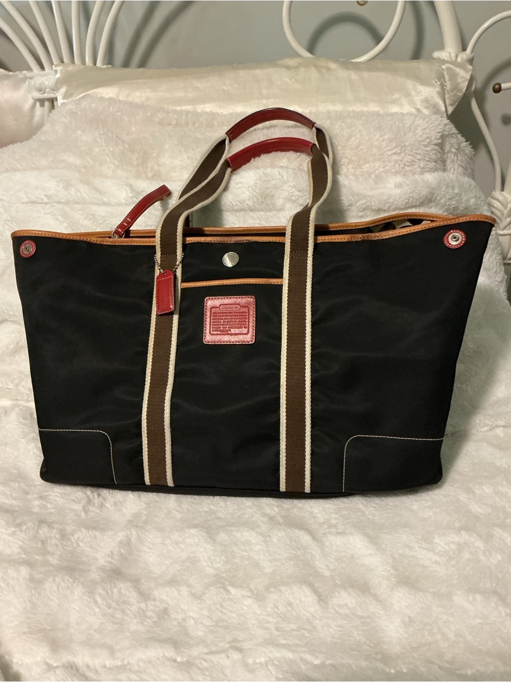 COACH Vintage Hamptons Weekend Black Nylon Tote with Red Leather Trim 6x10x7